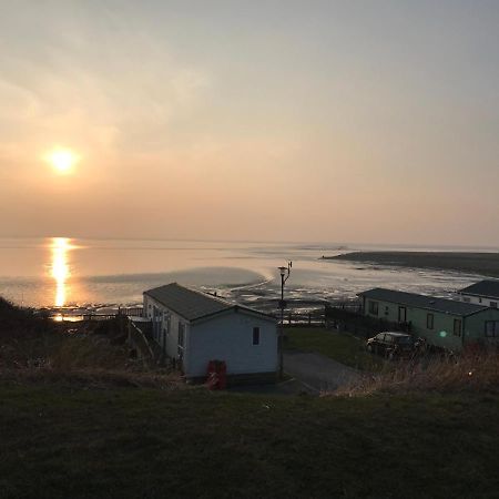 Bobby'S Bolthole Heysham Exterior foto