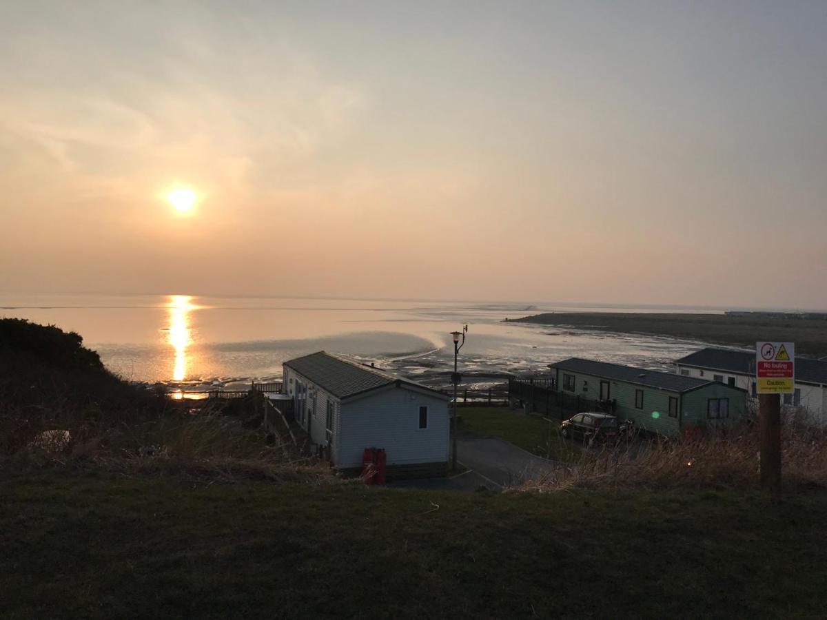 Bobby'S Bolthole Heysham Exterior foto